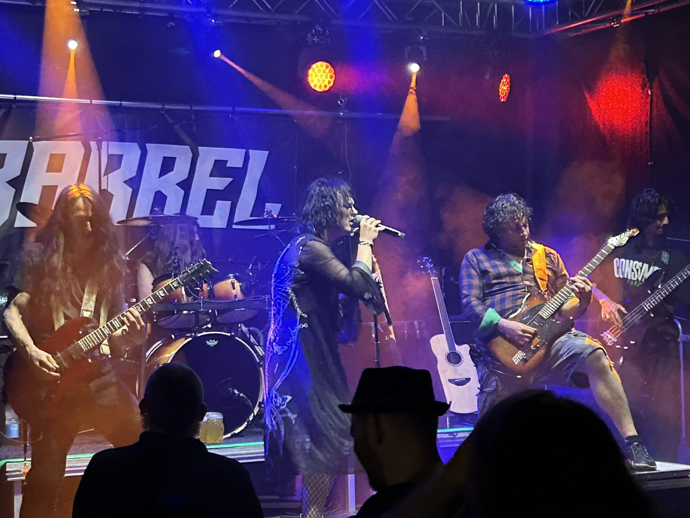 Live – Photo 2