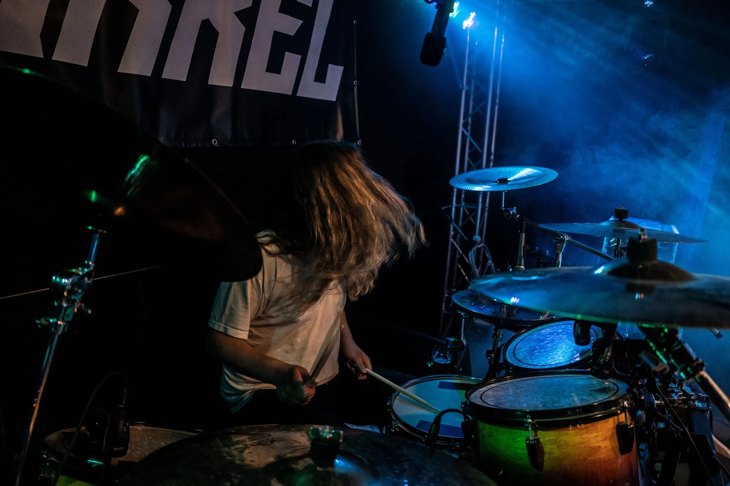Live – Photo 3